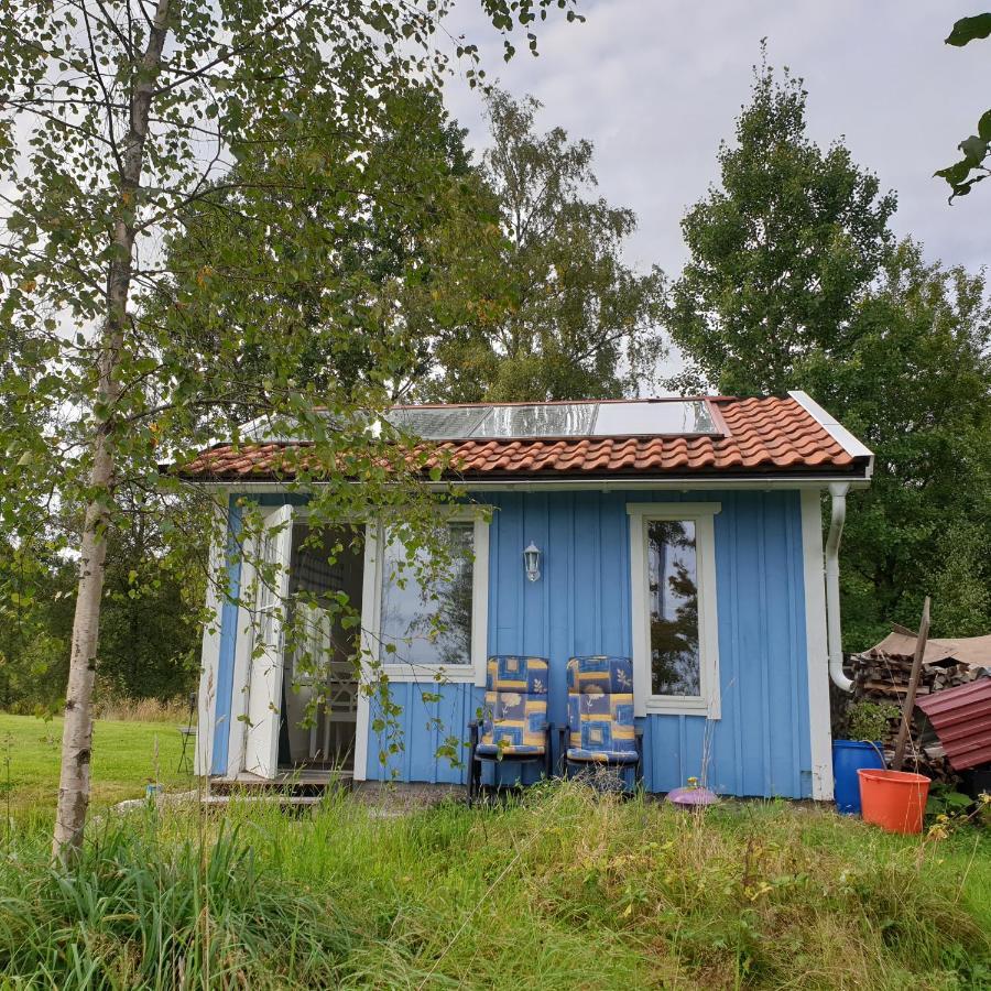 Gaeststuga I Vacker Natur, Bastu, Bubbelpool Sommartid Och Gratis Parkering Naera Ulricehamn Och Lassalyckan, Guesthouse With Nice View With Sauna And Free Parking Close To Dalsjoefors And Fishing بوراس المظهر الخارجي الصورة